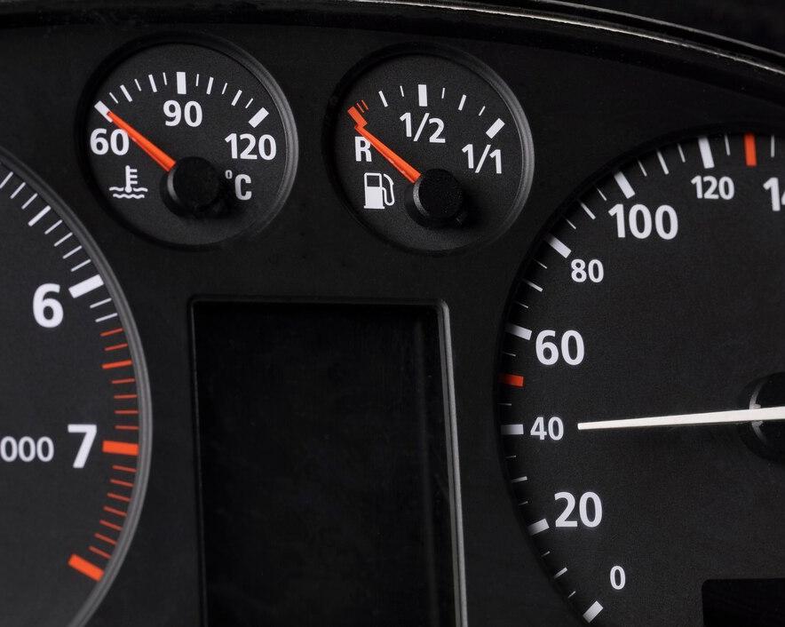 Зачем нужен датчик температуры отработанных газов и как он влияет на работу автомобиля?